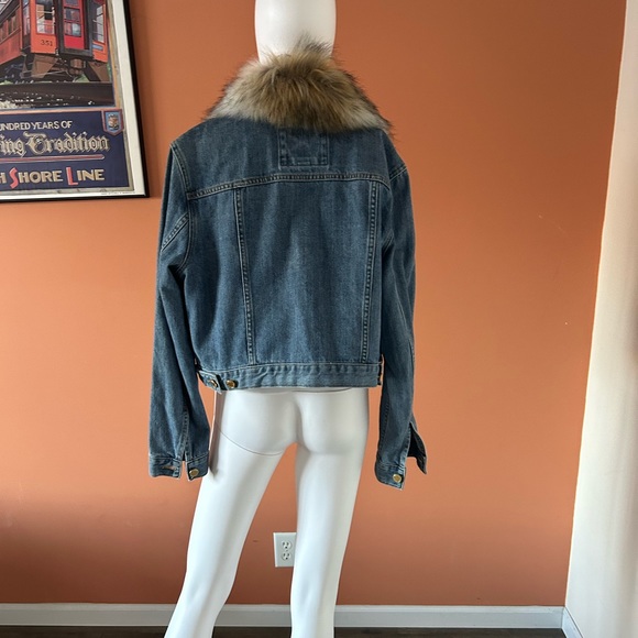 MICHAEL MICHAEL KORS faux fur collared cropped jean jacket - Picture 10 of 12